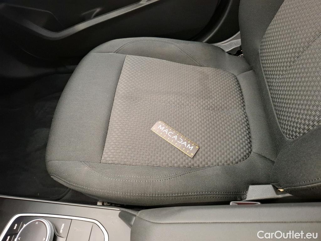  Bmw  Serie 1 BMW Série 1 / 2019 / 5P / Berline 116i DKG7 Business Design #14