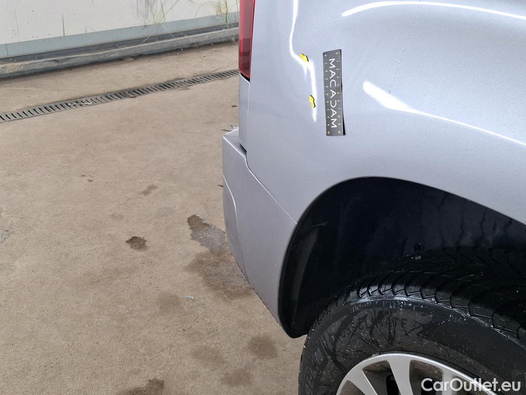  Toyota  Proace TOYOTA  City / 2019 / 4P / Fourgonnette 1.5 Medium 100 D-4D Business #13