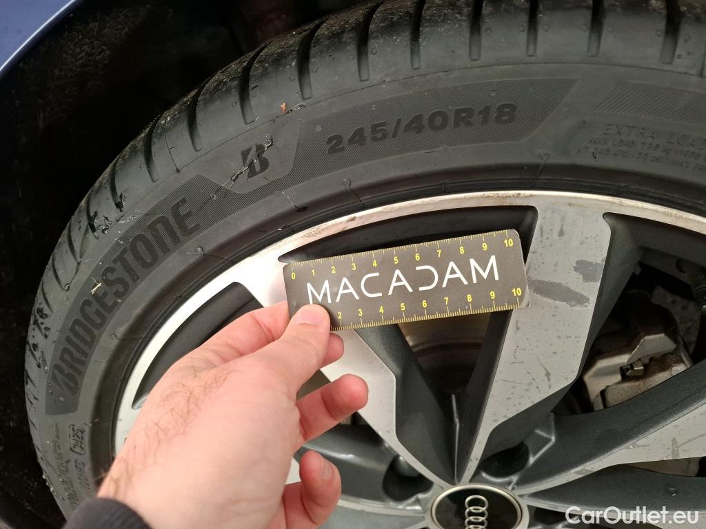  Audi  A4  Avant 40 TDI S Line 2.0 TDI 205CV BVA7 E6d #8