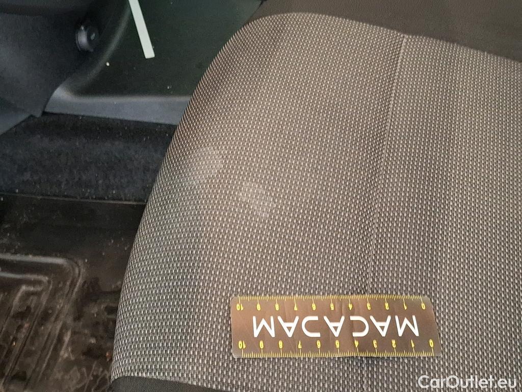  Toyota  Proace TOYOTA  City / 2019 / 4P / Fourgonnette 1.5 Medium 100 D-4D Business #17