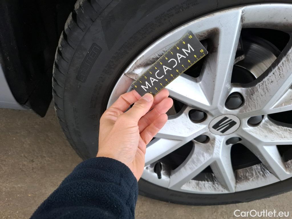  Seat  Leon SEAT  Sportstourer / 2020 / 5P / Break 2.0 TDI 150 DSG S&S Style Business #39