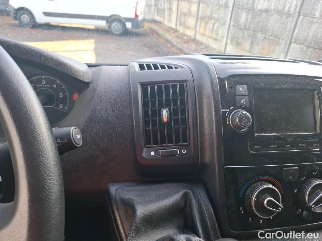  Fiat  Ducato FIAT  / 2014 / 4P / Fourgon tôlé 2.3 Mjet 140 Maxi 3.5 XL H2 Business #13