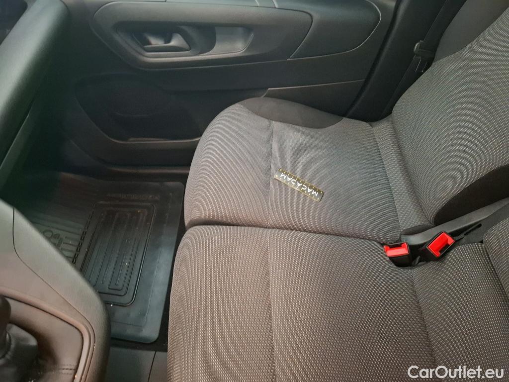  Toyota  Proace TOYOTA  City / 2019 / 4P / Fourgonnette 1.5 Medium 100 D-4D Business #15