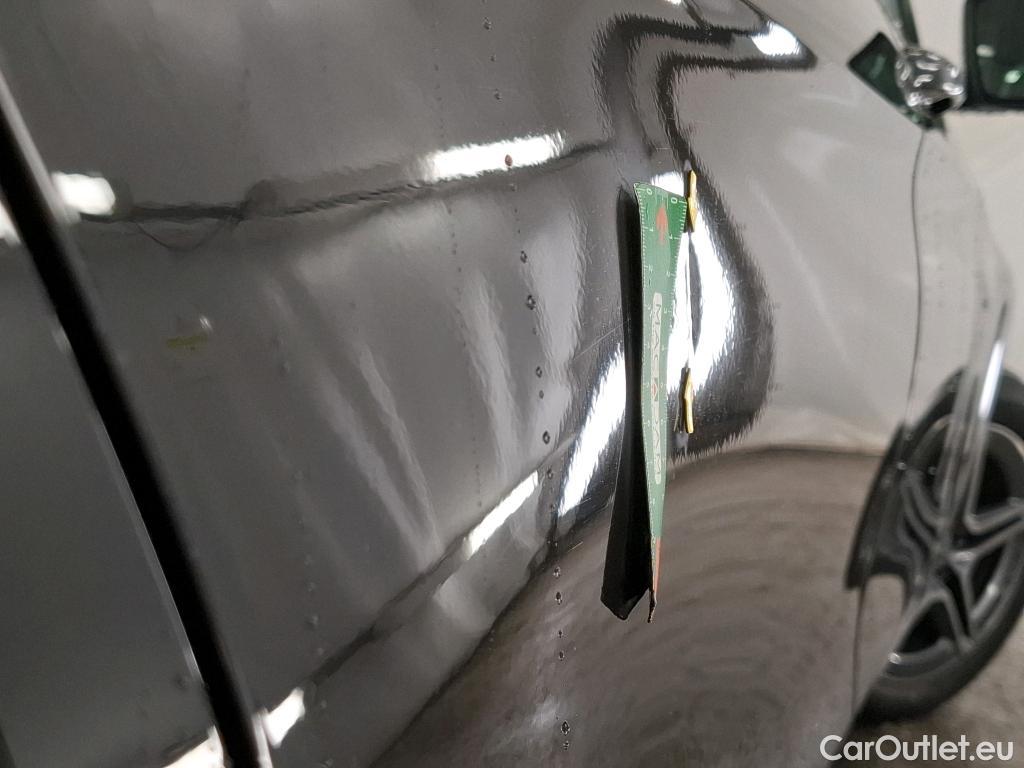  Mercedes  G-Klasee MERCEDES-BENZ GLC / 2019 / 5P / SUV 2.0 GLC 300 DE AMG LINE 4MATIC #2