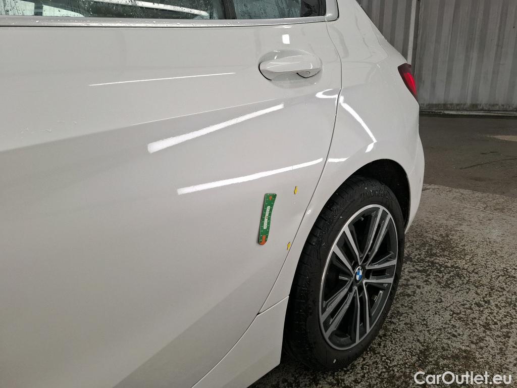  Bmw  Serie 1 BMW Série 1 / 2019 / 5P / Berline 116i DKG7 Business Design #1