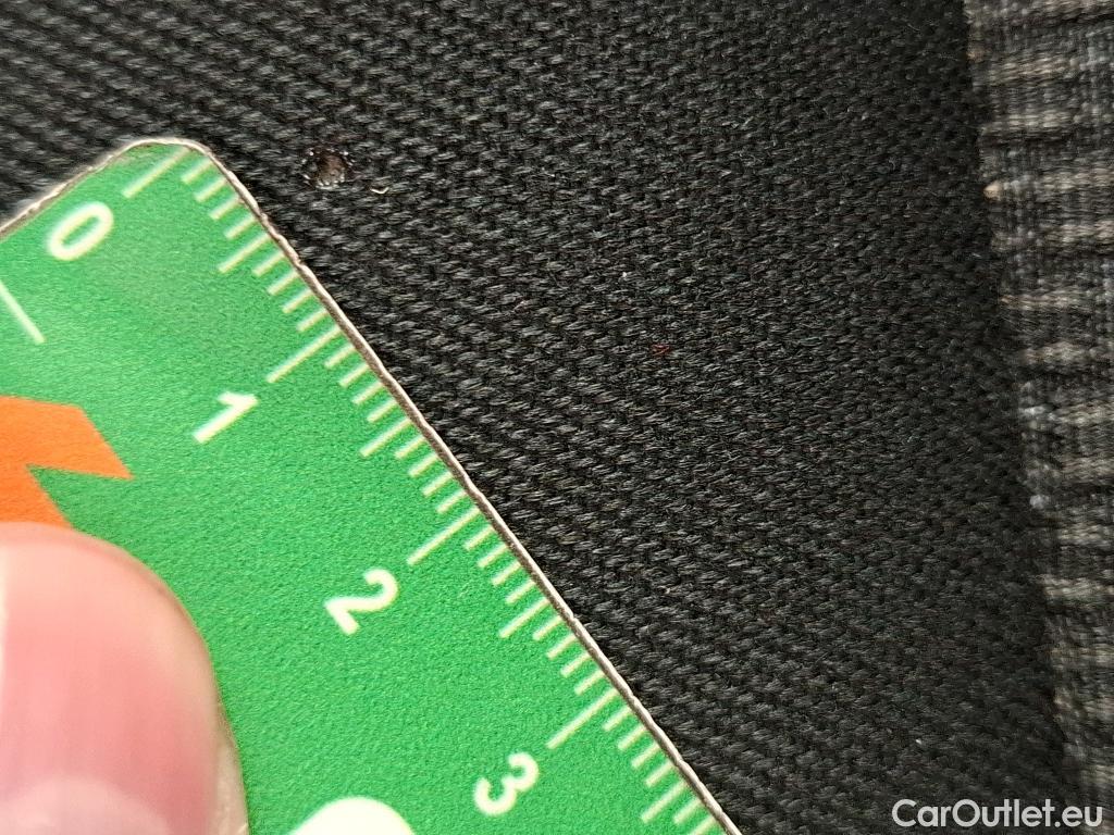  Bmw  Serie 1 BMW Série 1 / 2019 / 5P / Berline 116i DKG7 Business Design #9