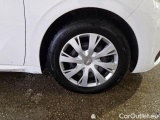  Peugeot  208 PEUGEOT  / 2015 / 5P / BERLINA VAN ACTIVE BLUEHDI 75CV #15