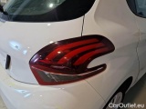  Peugeot  208 PEUGEOT  / 2015 / 5P / Berlina Van Active BlueHDi 75cv #82