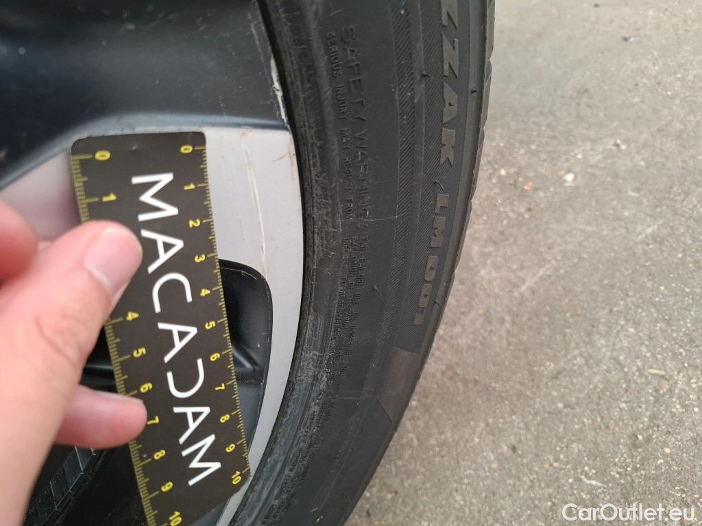  DS  DS7 DS DS 7 Crossback / 2017 / 5P / SUV BlueHDi 130 Manuel Executive #19