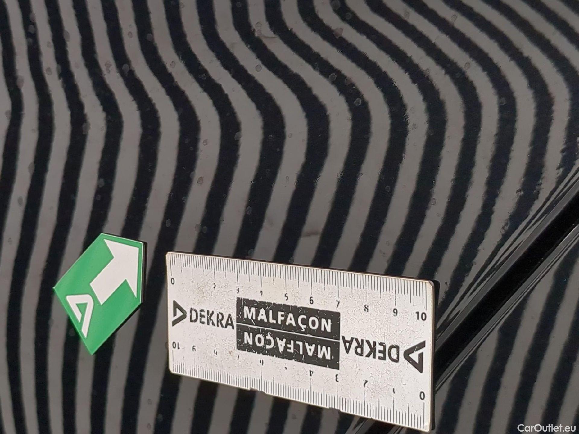  Bmw  Serie 1 Série 1 Berline 118d UrbanChic 2.0 150CV BVM6 E6 #37