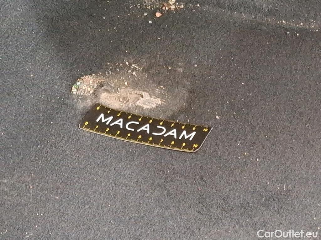  Audi  A4  Berline 35 TDI Business Line 2.0 TDI 150CV BVA7 E6 #25