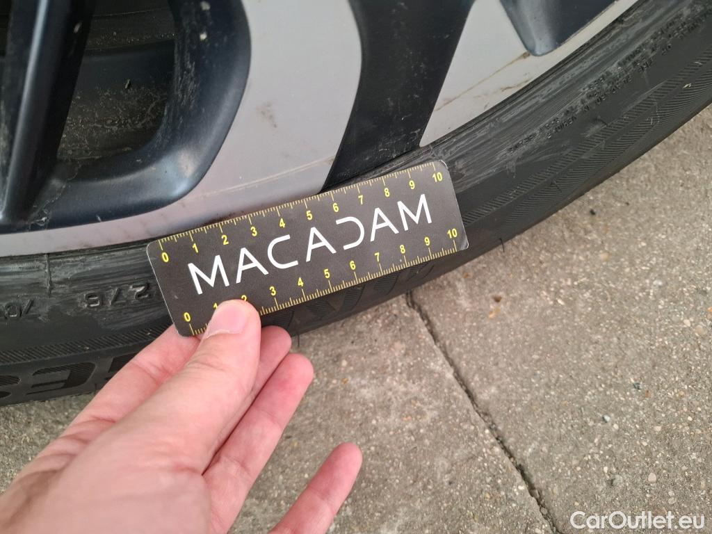  DS  DS7 DS DS 7 Crossback / 2017 / 5P / SUV BlueHDi 130 Manuel Executive #18