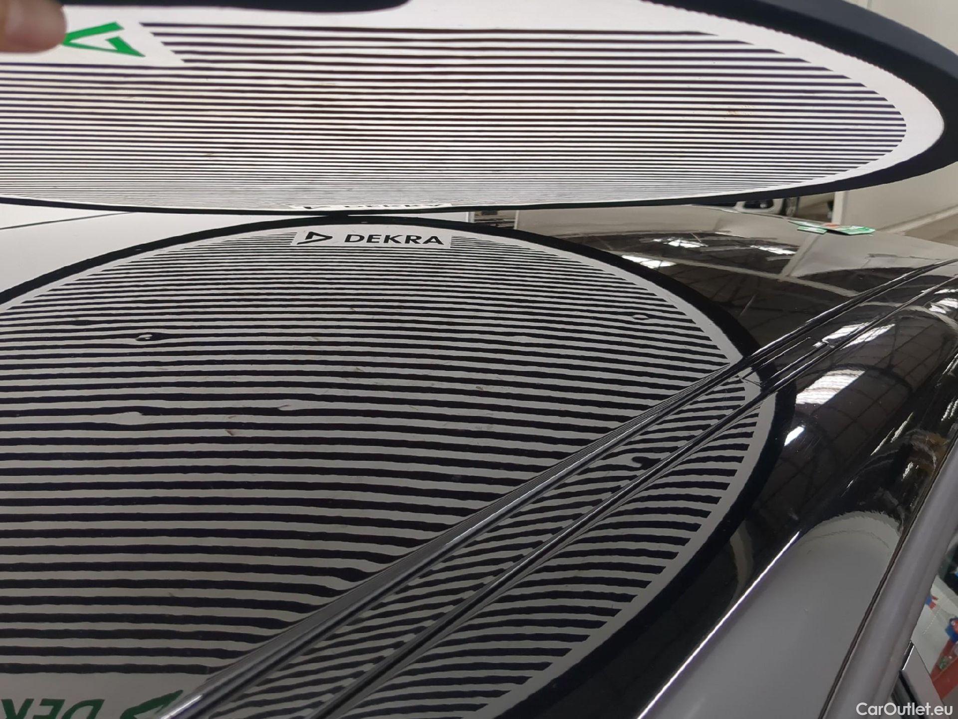  Bmw  Serie 1 Série 1 Berline 118d UrbanChic 2.0 150CV BVM6 E6 #18