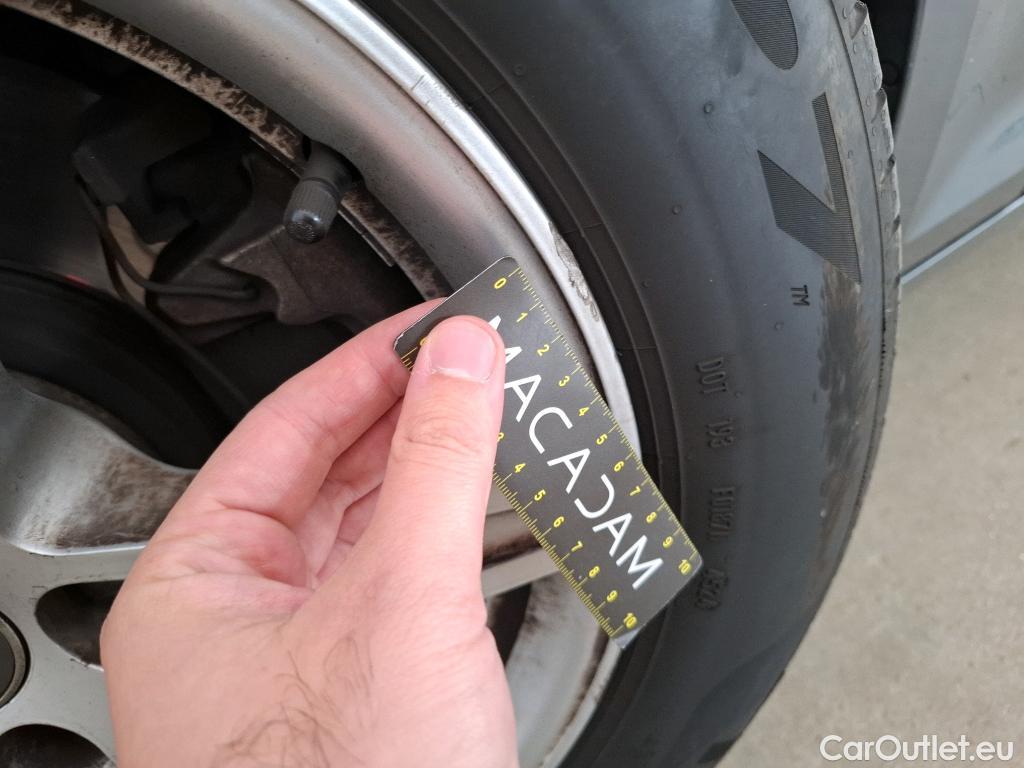  Audi  A4  Berline 35 TDI Business Line 2.0 TDI 150CV BVA7 E6 #21