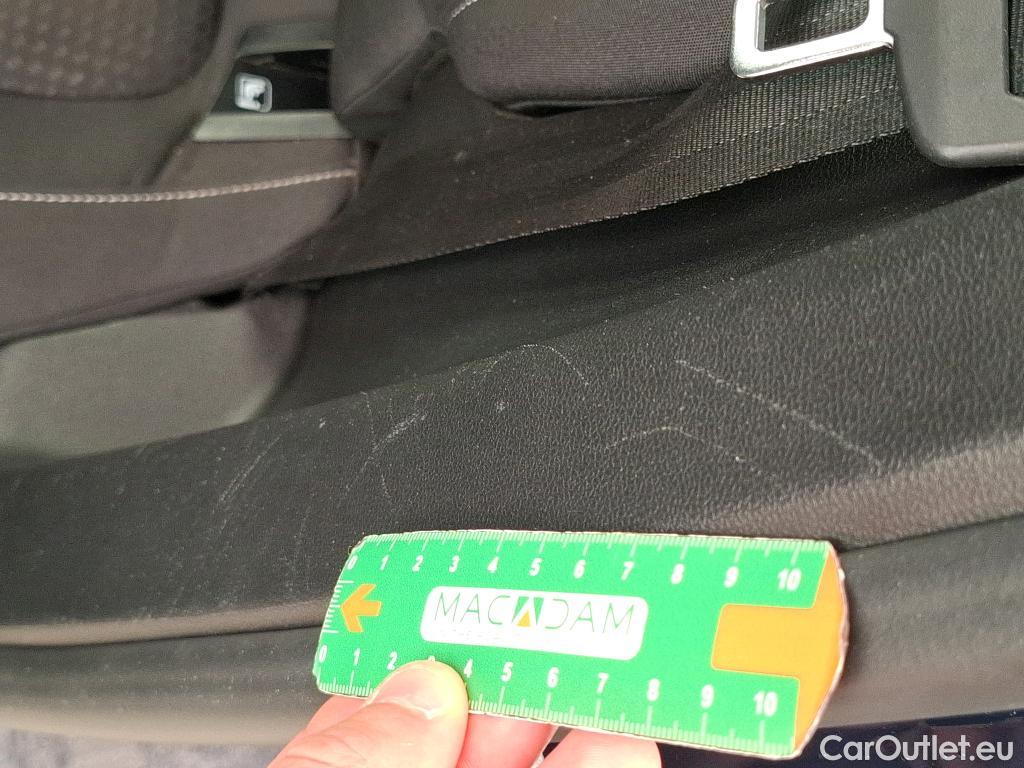  Ford  Focus FORD  SW / 2018 / 5P / Break SW - 1.5 EcoBlue 120 auto Trend Business #8