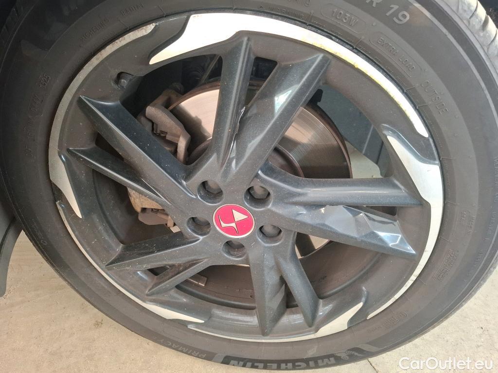  DS  DS7 DS DS 7 Crossback / 2017 / 5P / SUV E-TENSE 225 PERFORMANCE Line + #17