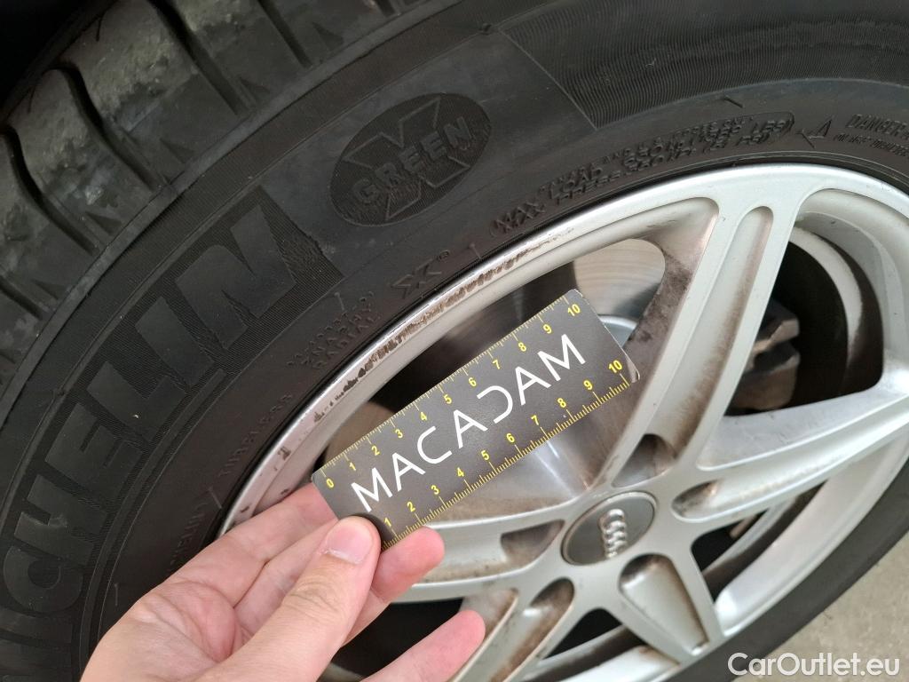  Audi  A4  Berline 35 TDI Business Line 2.0 TDI 150CV BVA7 E6 #35