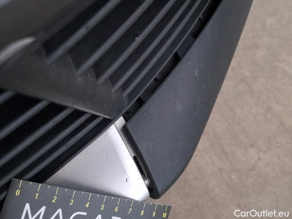  DS  DS7 DS DS 7 Crossback / 2017 / 5P / SUV E-TENSE 225 PERFORMANCE Line + #39