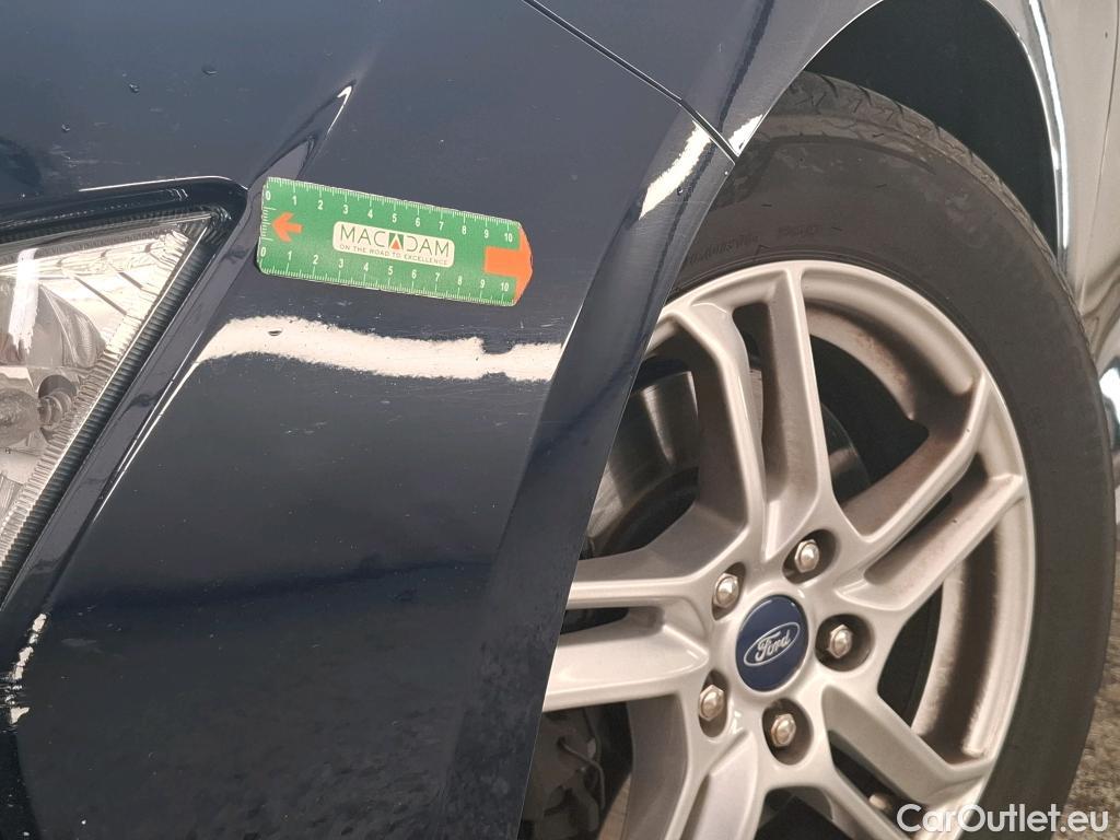  Ford  Focus FORD  SW / 2018 / 5P / Break SW - 1.5 EcoBlue 120 auto Trend Business #3