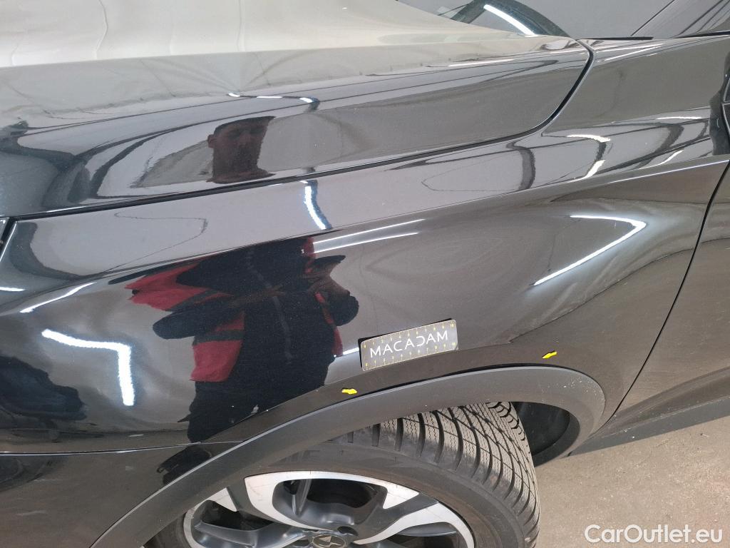  DS  DS7 DS DS 7 Crossback / 2017 / 5P / SUV BlueHDi 130 Manuel Executive #1