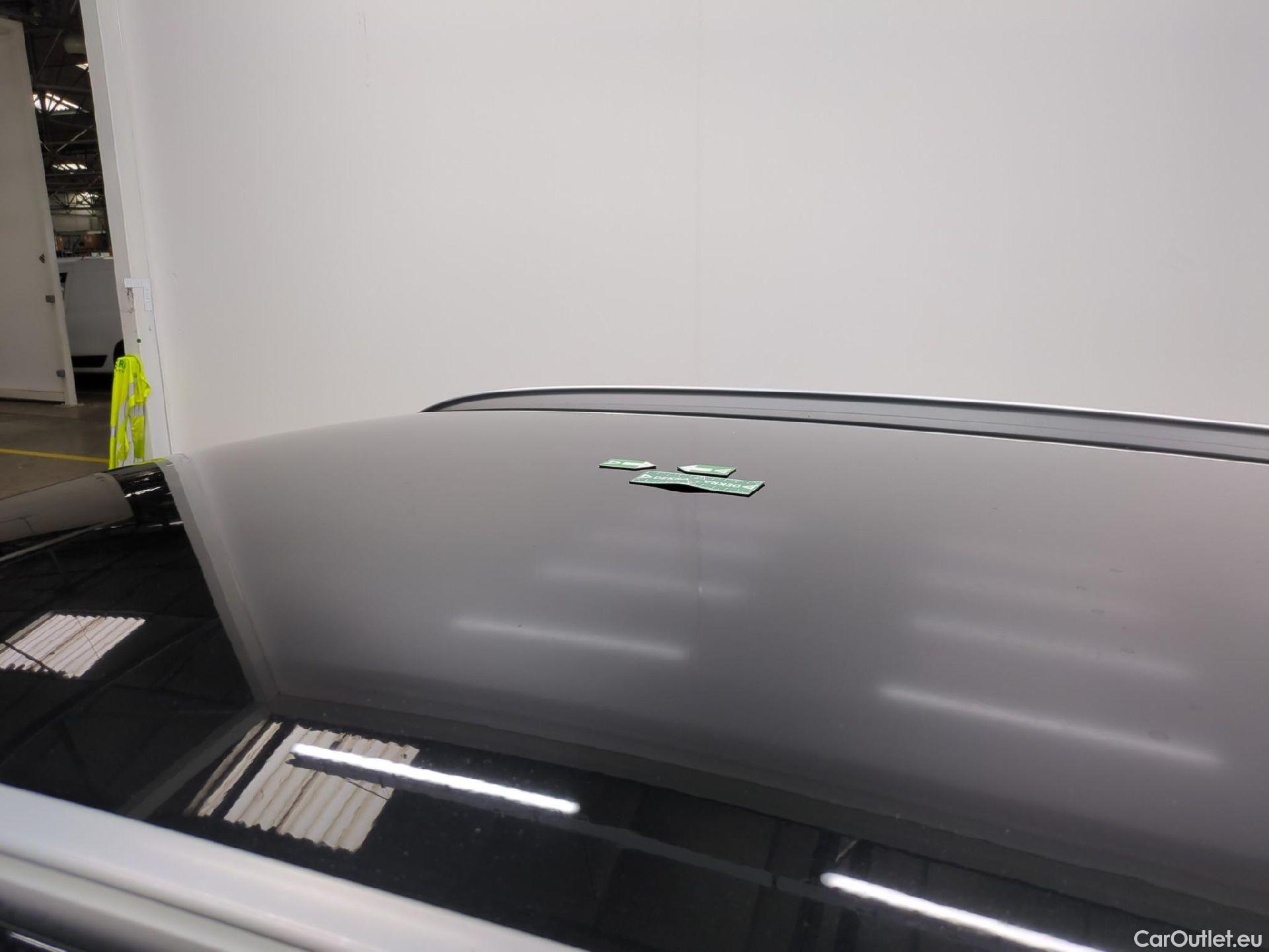  Bmw  X1 Série  sDrive16d Sport 1.5 115CV BVM6 E6dT #40