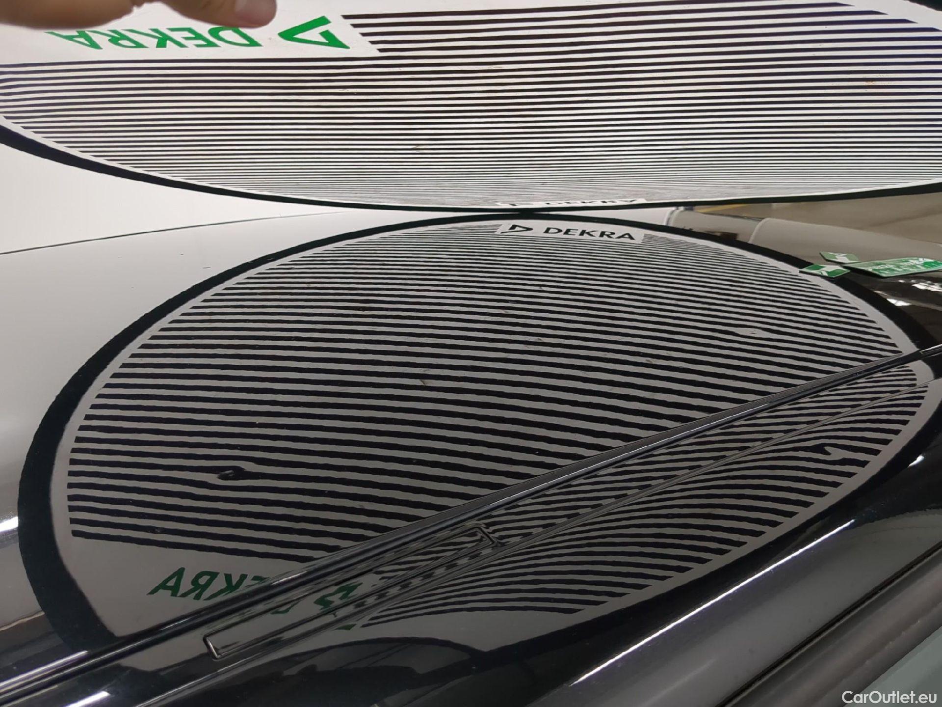  Bmw  Serie 1 Série 1 Berline 118d UrbanChic 2.0 150CV BVM6 E6 #11