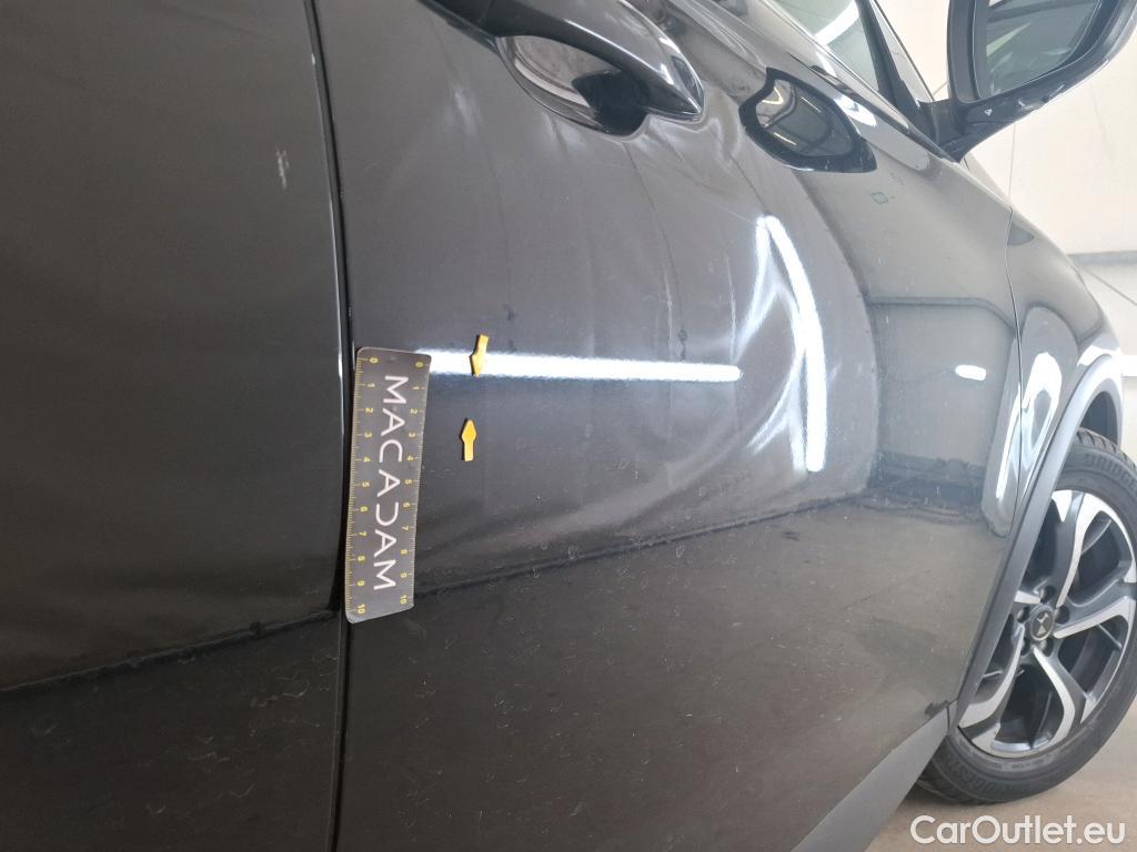  DS  DS7 DS DS 7 Crossback / 2017 / 5P / SUV BlueHDi 130 Manuel Executive #36