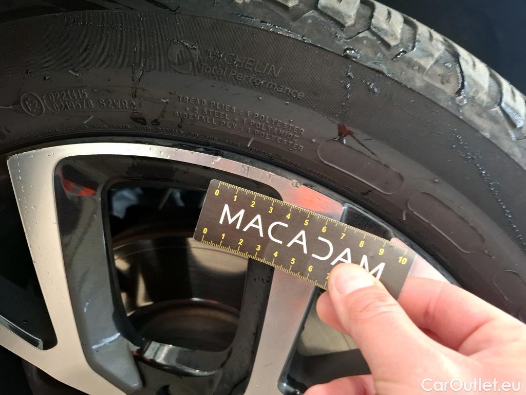  Citroen  C5  Aircross Shine Pack Hybrid 1.6 225CV BVA8 E6d #8