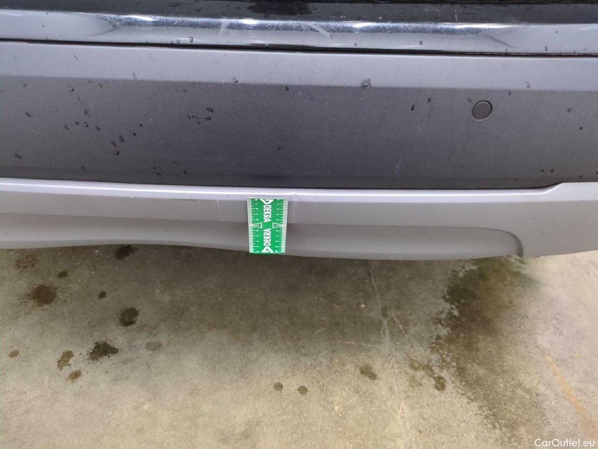  Bmw  X1 Série  sDrive16d Sport 1.5 115CV BVM6 E6dT #42