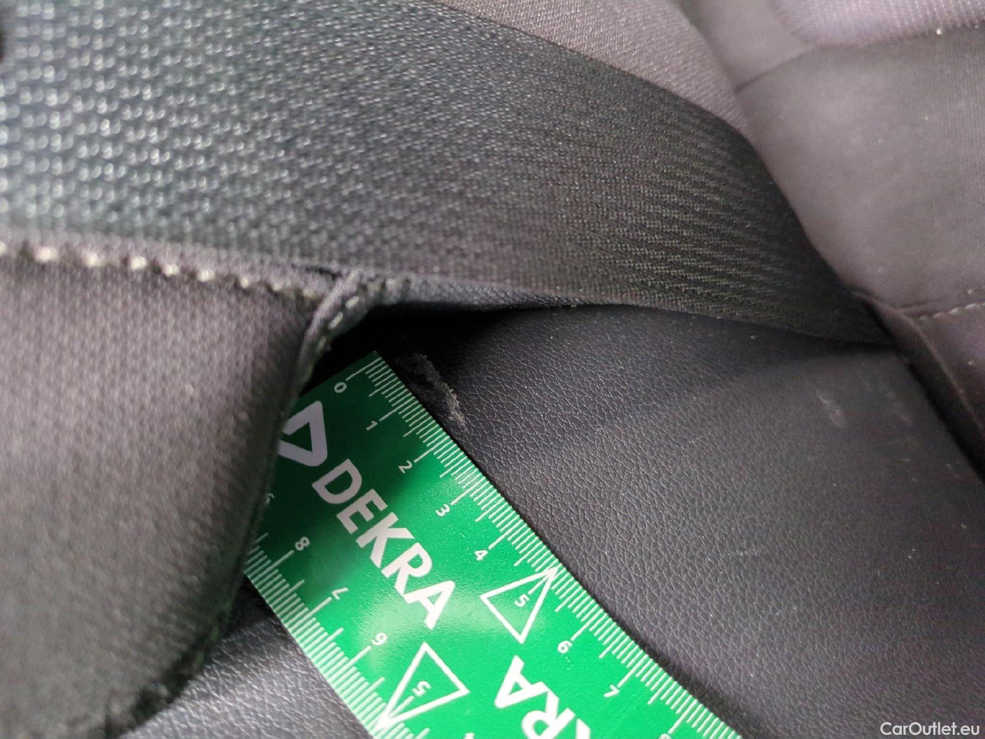  Hyundai  Konna HYUNDAI Kona / 2020 / 5P / SUV 1.0 T-GDI 120 HYBRID 48V BUSINESS #14