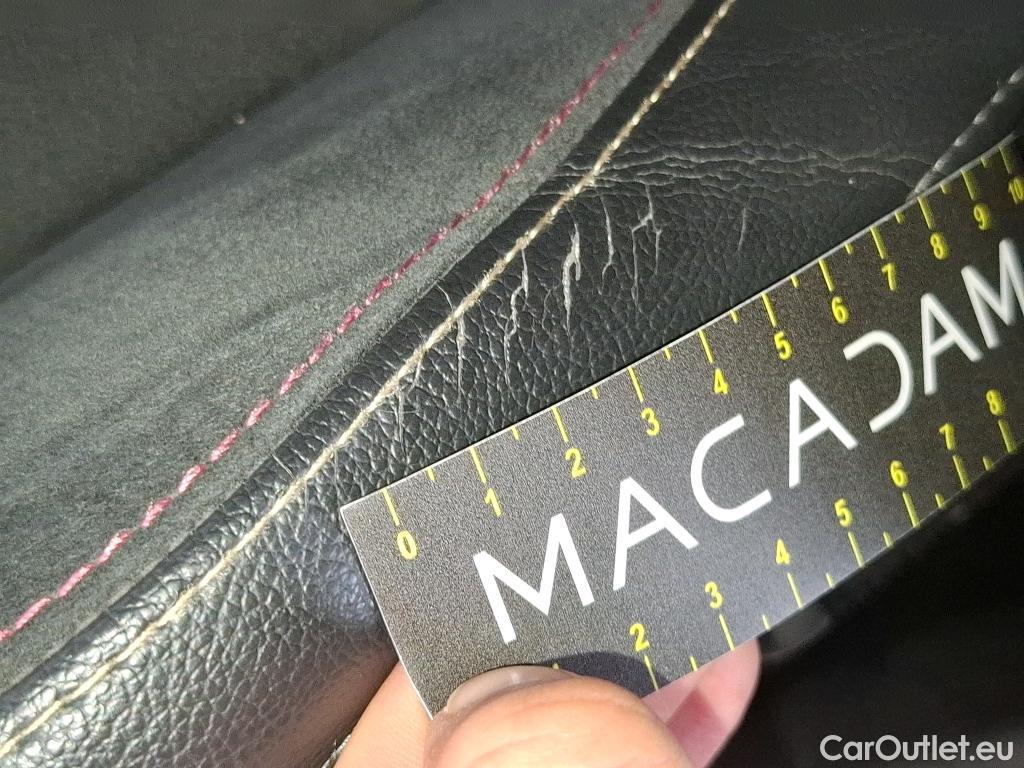  DS  DS7 DS DS 7 Crossback / 2017 / 5P / SUV E-TENSE 225 PERFORMANCE Line + #14