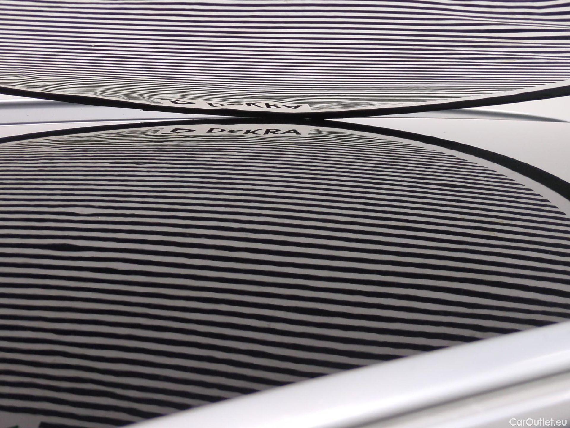  Bmw  X1 Série  sDrive16d Sport 1.5 115CV BVM6 E6dT #35