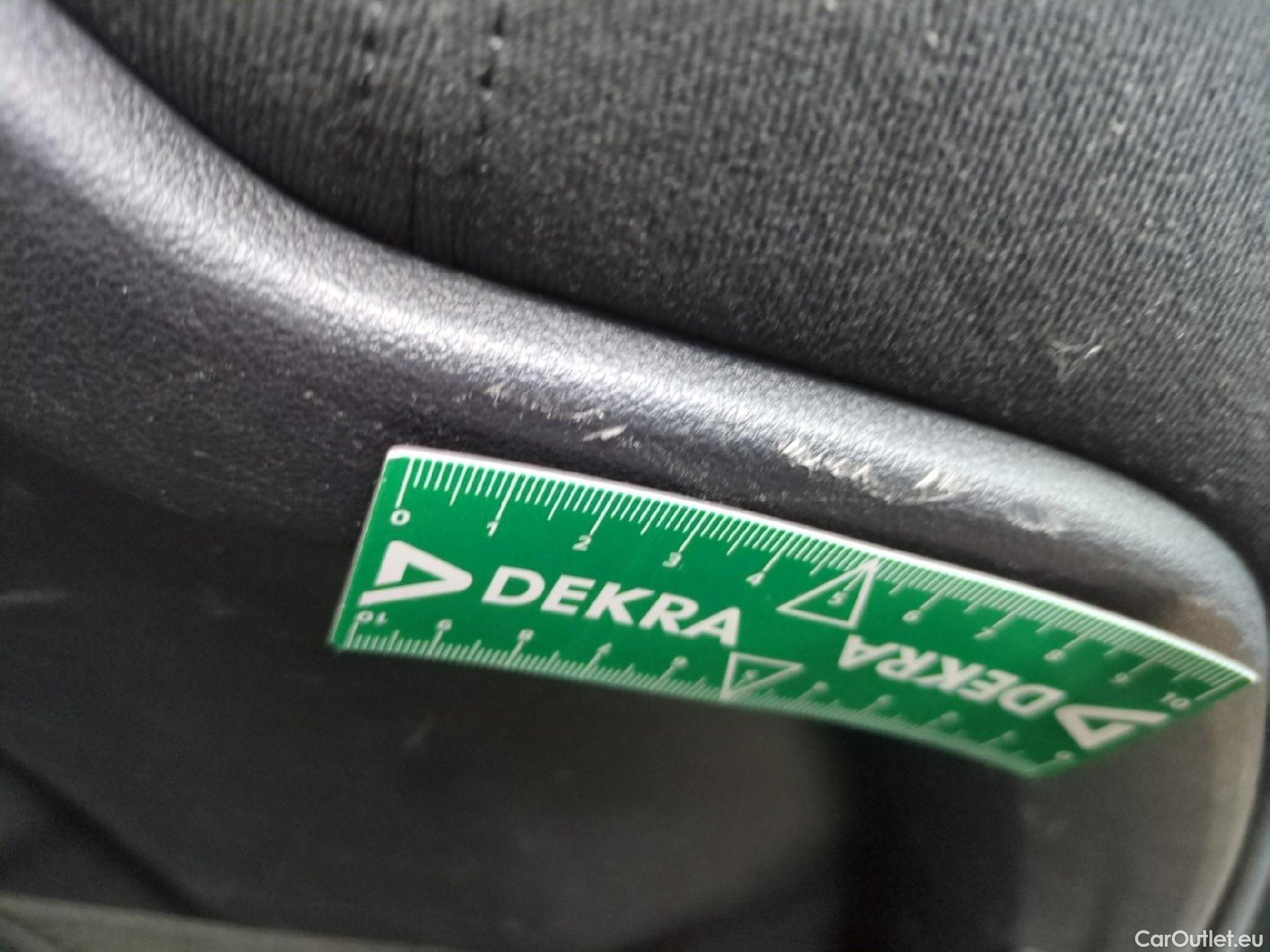  Bmw  X1 Série  sDrive16d Sport 1.5 115CV BVM6 E6dT #25