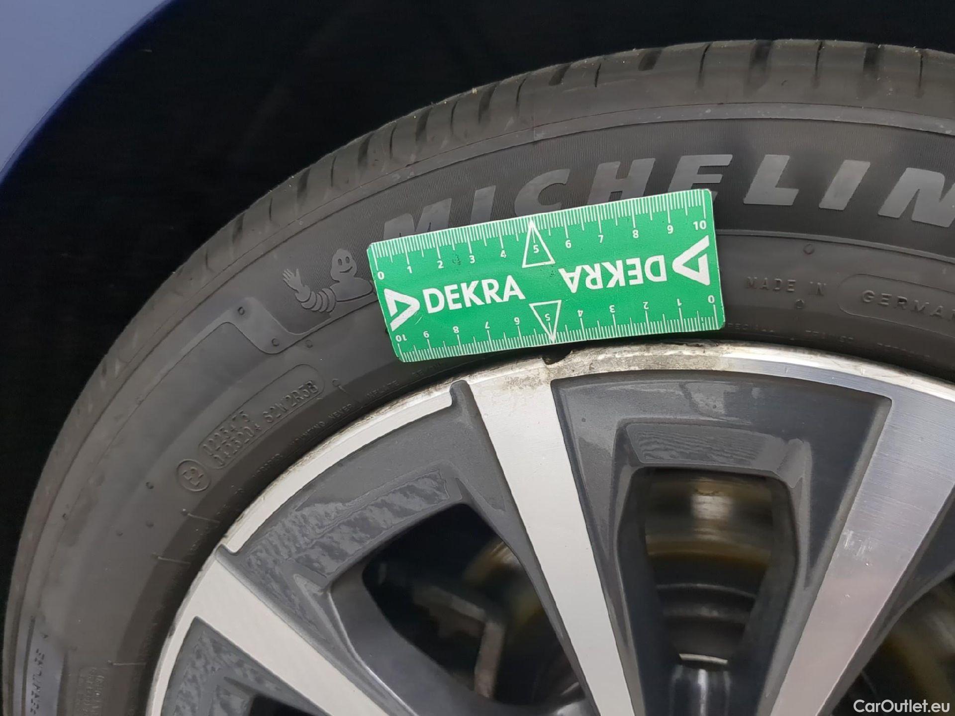  Bmw  Serie 3 Série 3 Berline 316 d Lounge 2.0 120CV BVA8 E6d #10