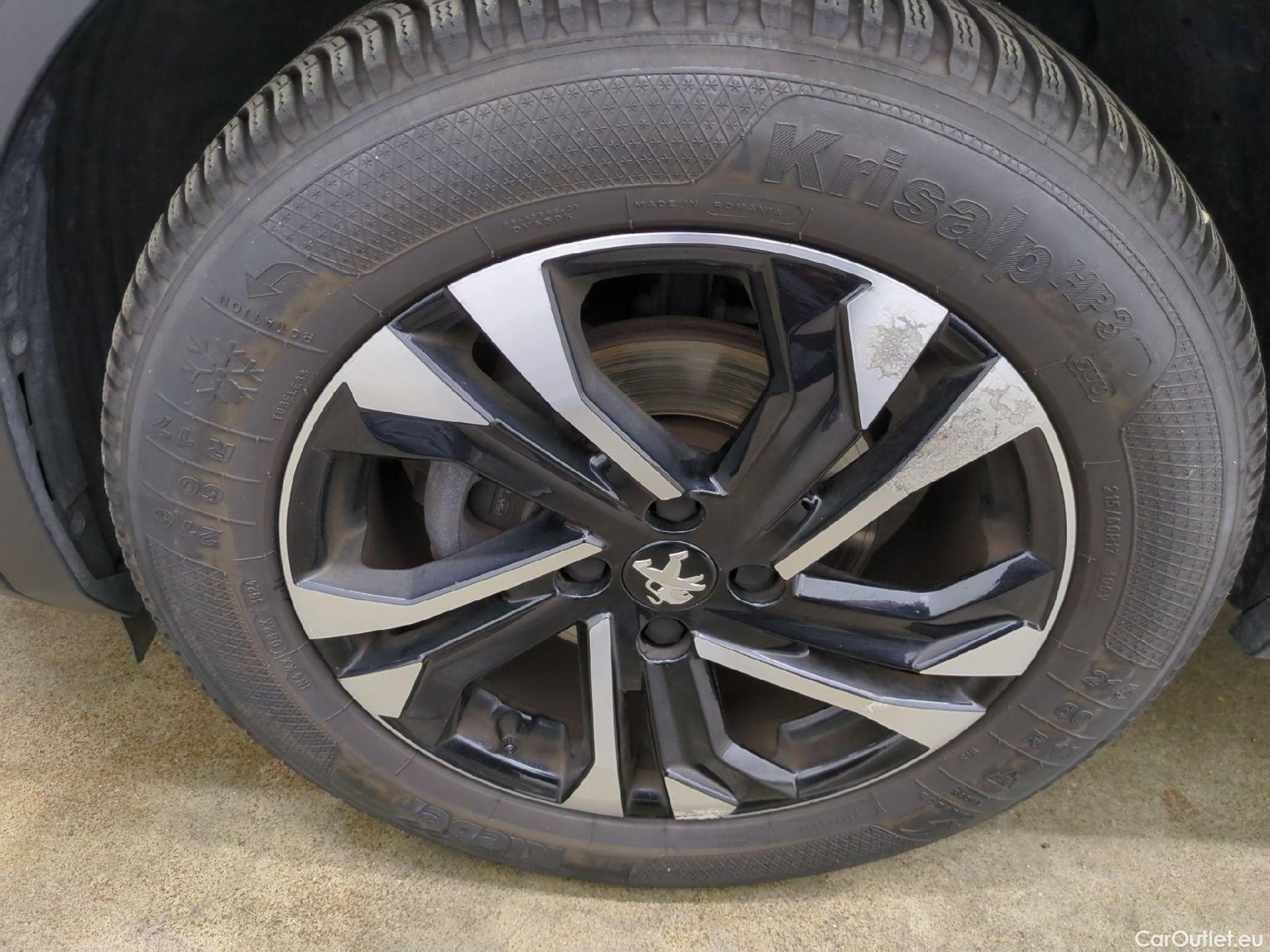  Peugeot  2008  Allure Business 1.5 HDi 110CV BVM6 E6d #10