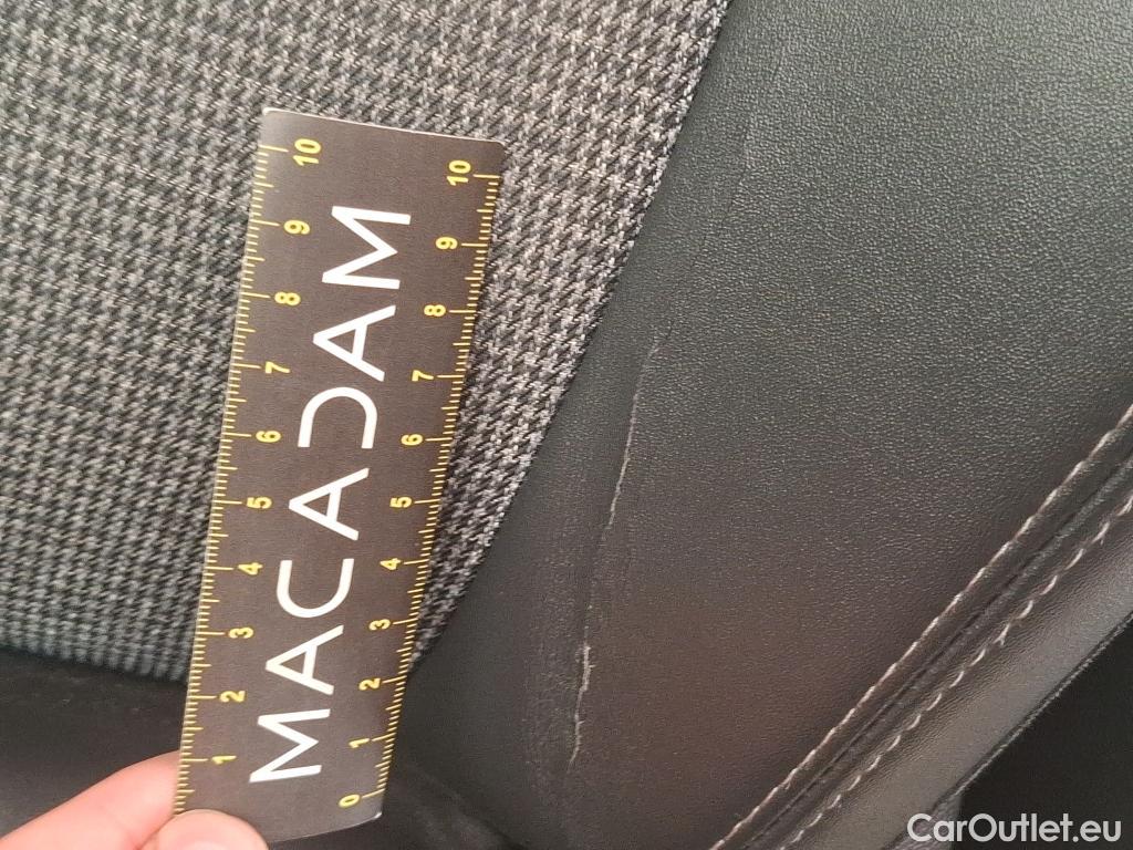  Peugeot  3008  Allure Business 1.5 HDi 130CV BVM6 E6d #19