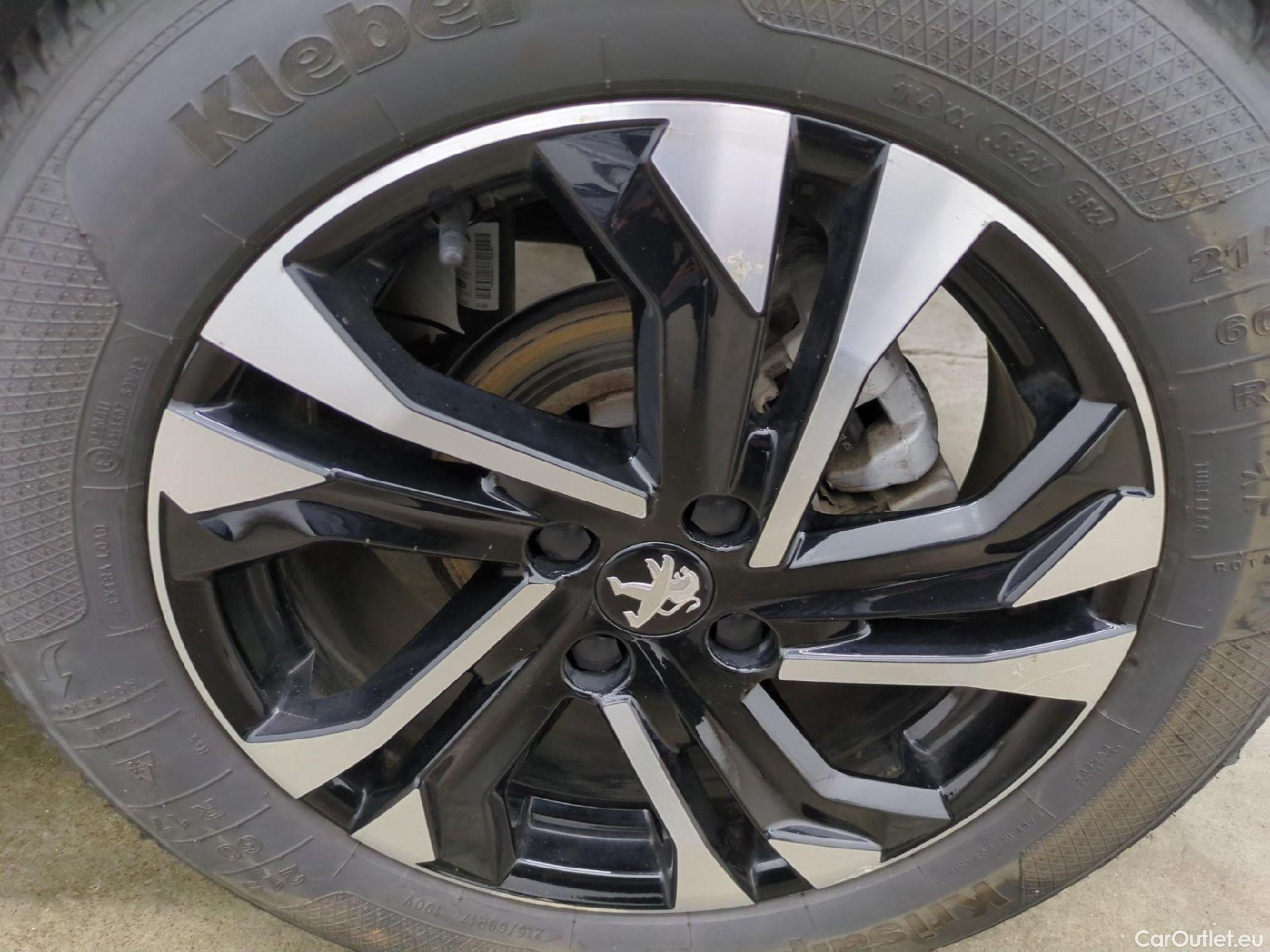  Peugeot  2008  Allure Business 1.5 HDi 110CV BVM6 E6d #18