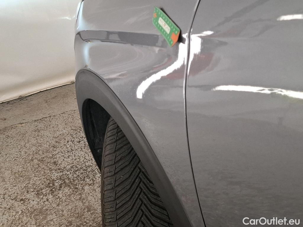  Peugeot  3008  Active Pack 1.5 HDi 130CV BVA8 E6d #33