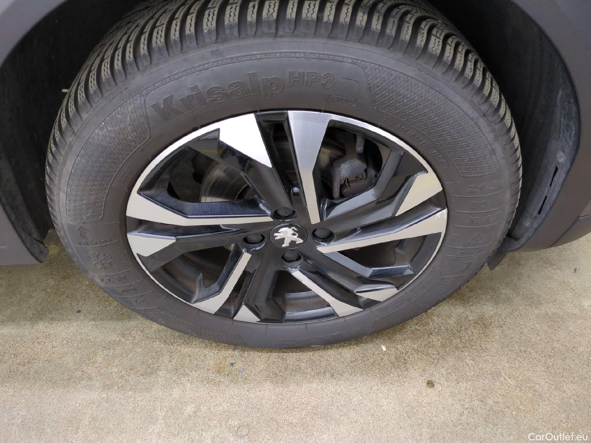  Peugeot  2008  Allure Business 1.5 HDi 110CV BVM6 E6d #9