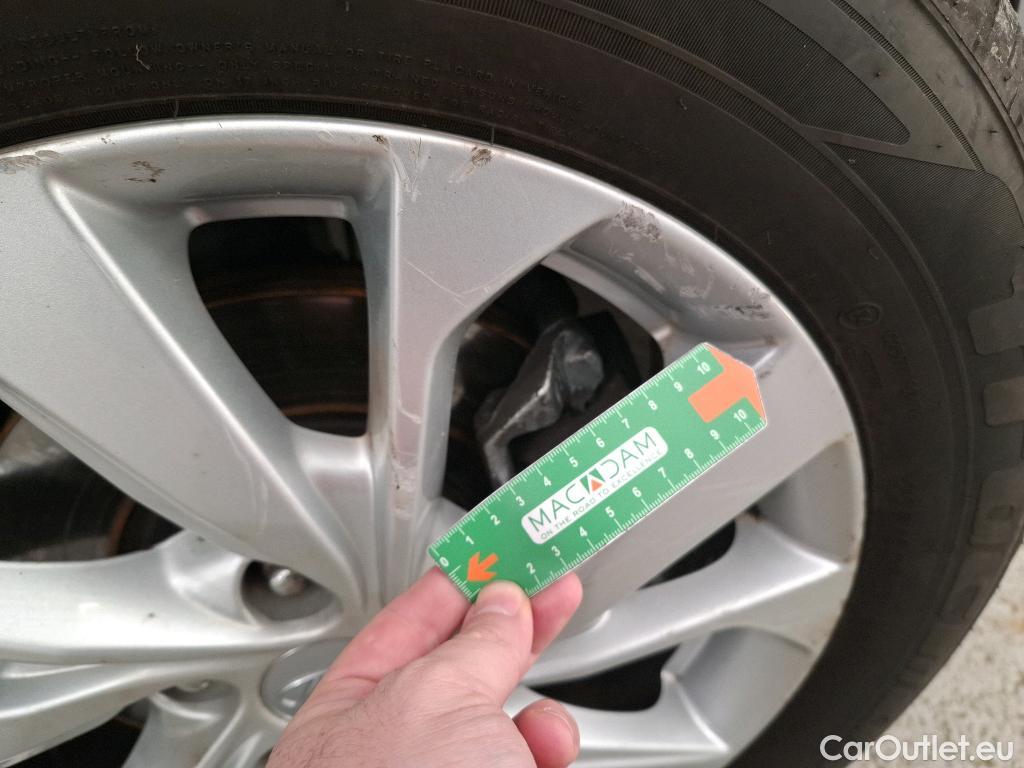  Hyundai  Tucson  Business 2WD 1.6 CRDi 135CV BVA7 E6dT #13