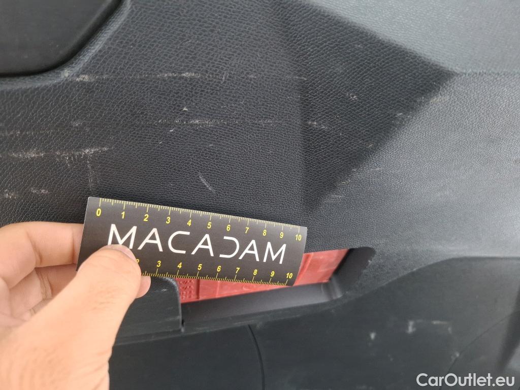  Peugeot  3008  Allure Business 1.5 HDi 130CV BVM6 E6d #27