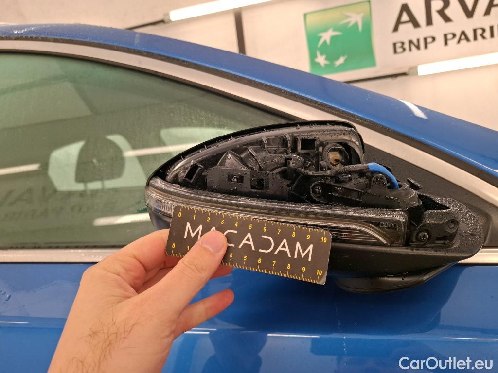  KIA  XCeed KIA  / 2019 / 5P / Crossover 1.6 GDI ISG ISG PHEV ACTIVE BUS DCT6 #14