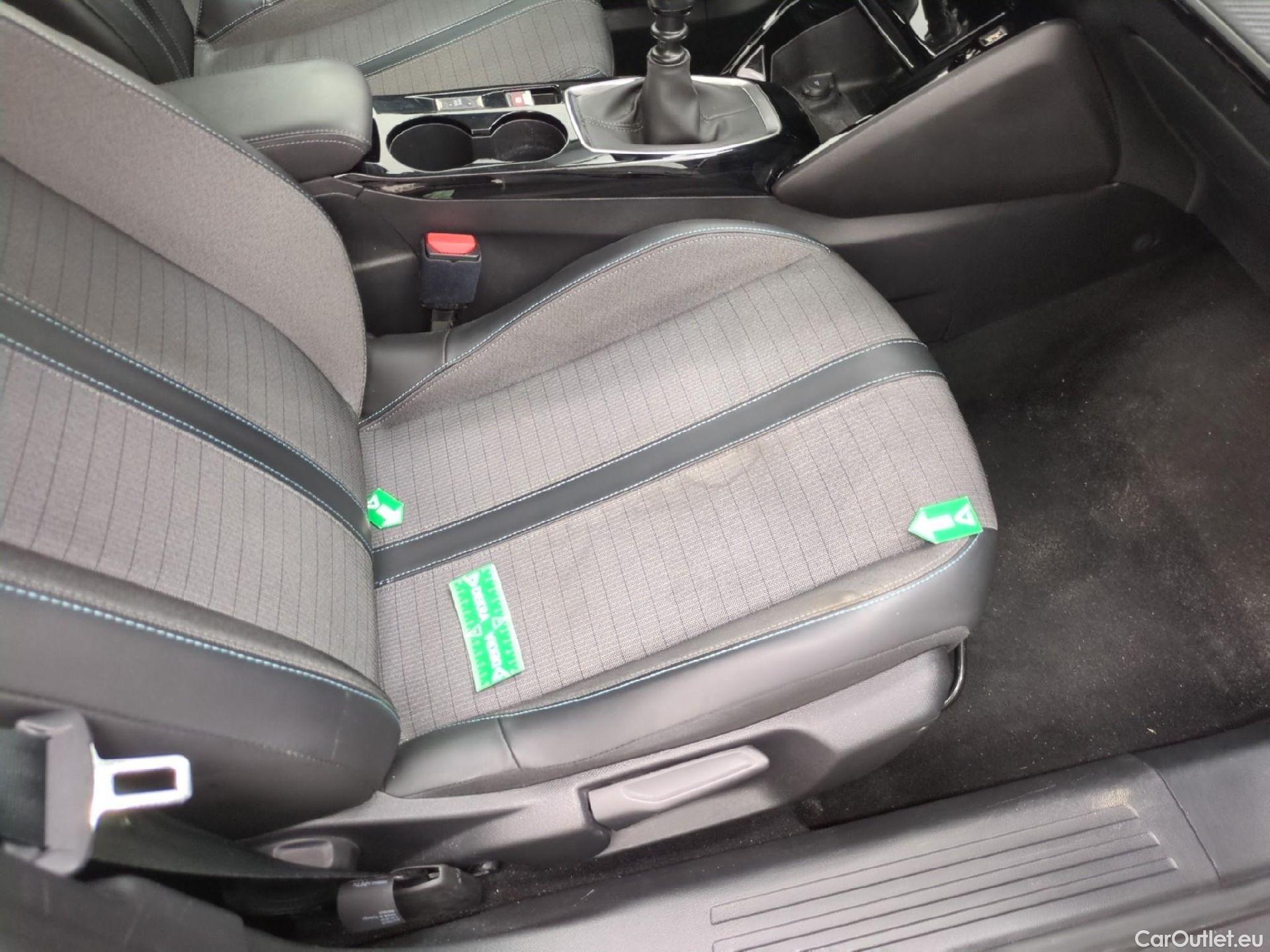  Peugeot  2008  Allure Business 1.5 HDi 110CV BVM6 E6d #2