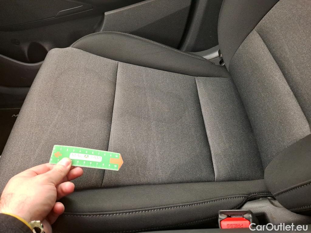  Hyundai  Tucson  Business 2WD 1.6 CRDi 135CV BVA7 E6dT #26