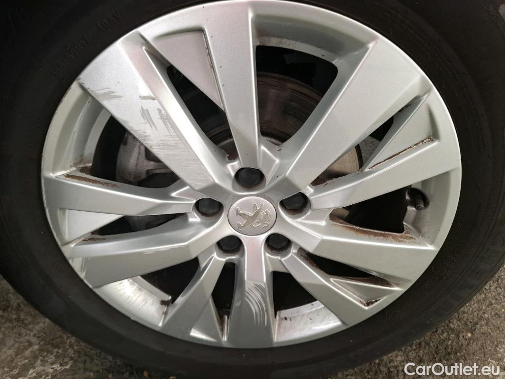  Peugeot  3008  Active Pack 1.5 HDi 130CV BVA8 E6d #42