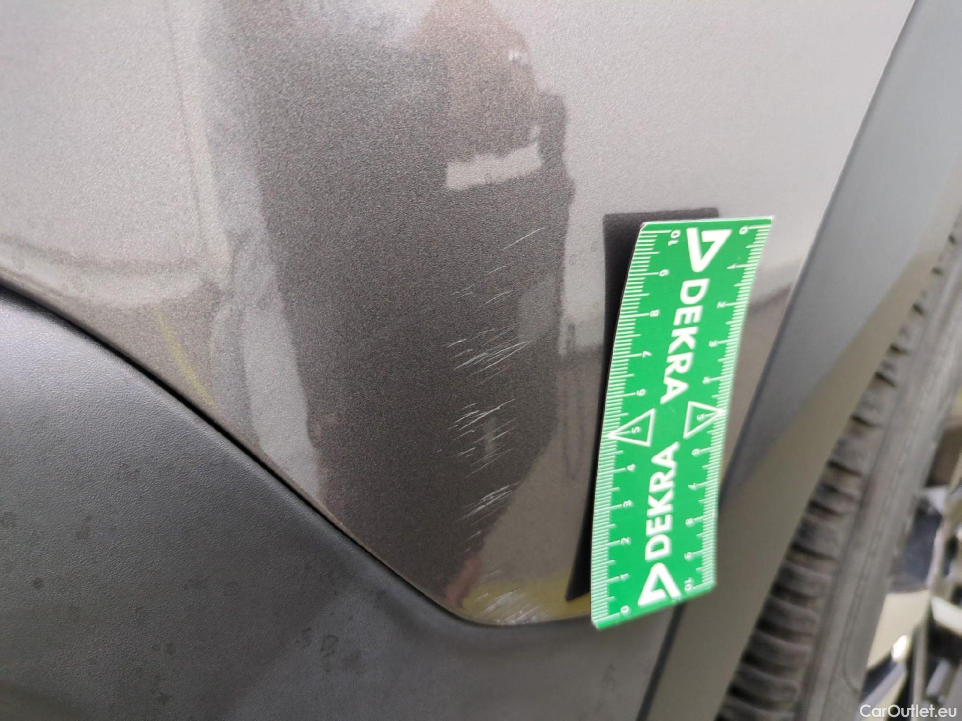  Peugeot  2008  Allure Business 1.5 HDi 110CV BVM6 E6d #51