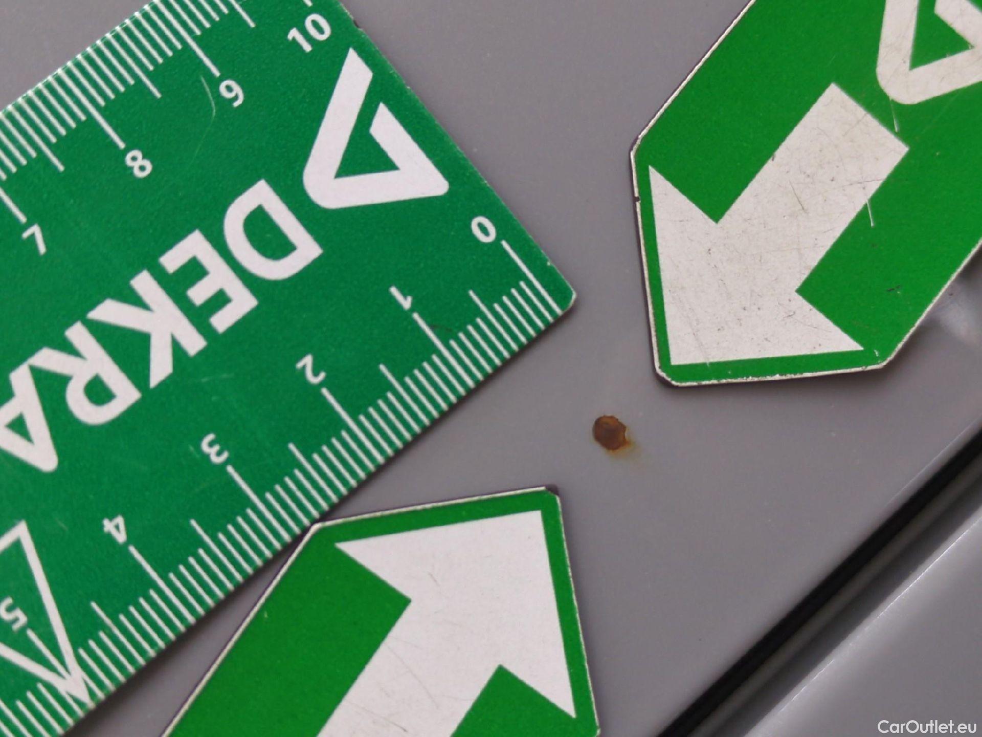  Hyundai  Konna HYUNDAI Kona / 2020 / 5P / SUV 1.0 T-GDI 120 HYBRID 48V BUSINESS #33