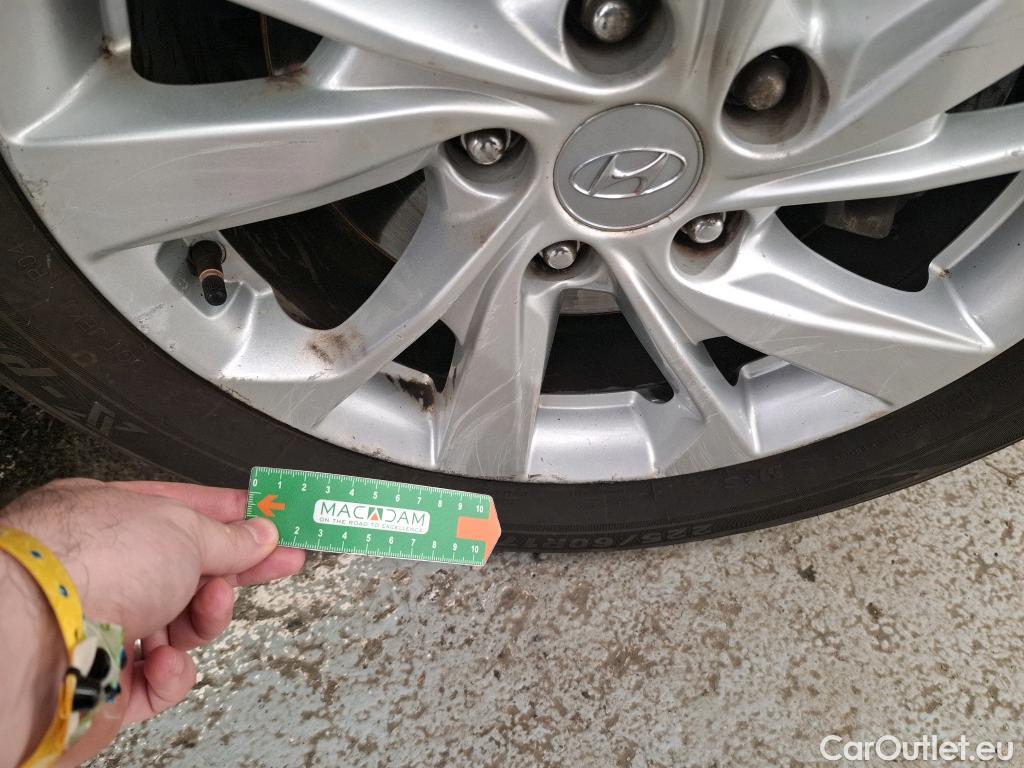  Hyundai  Tucson  Business 2WD 1.6 CRDi 135CV BVA7 E6dT #15