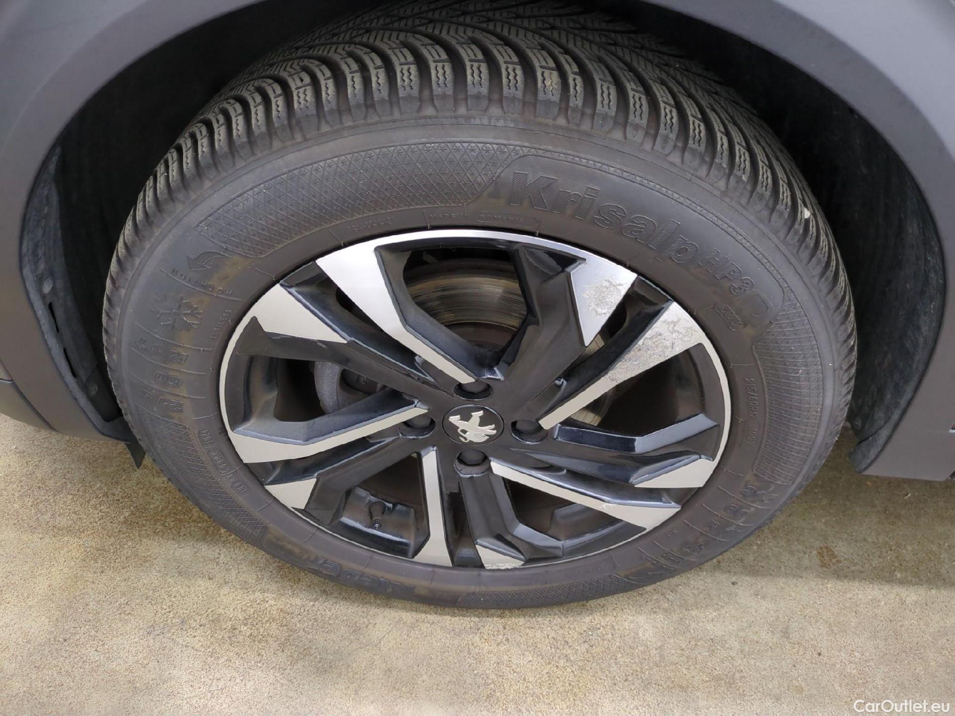  Peugeot  2008  Allure Business 1.5 HDi 110CV BVM6 E6d #12