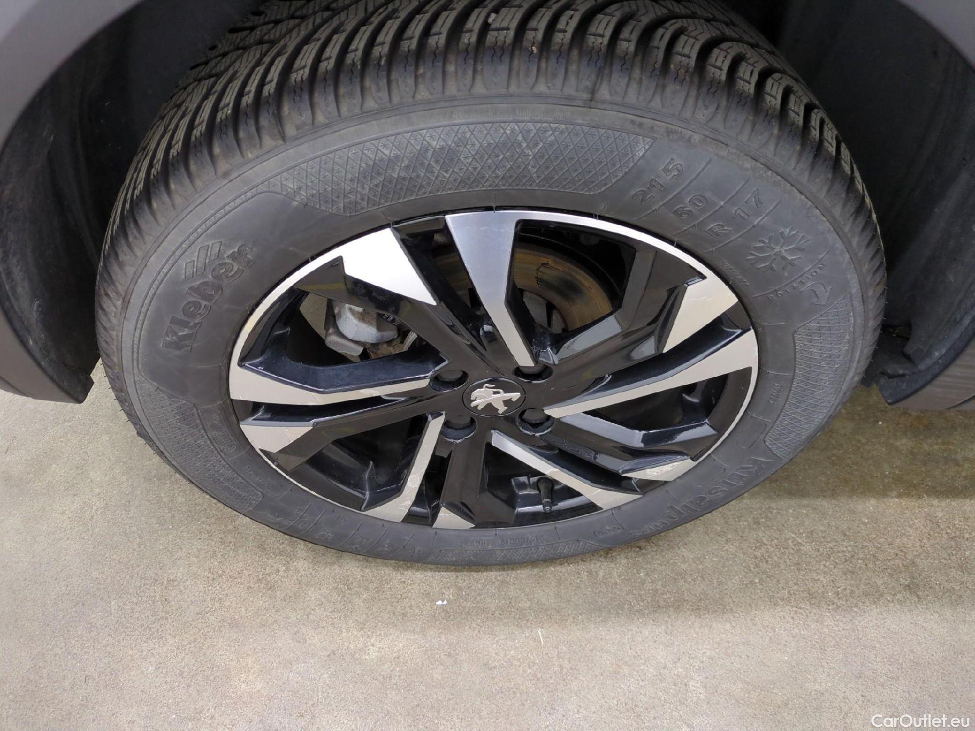  Peugeot  2008  Allure Business 1.5 HDi 110CV BVM6 E6d #19